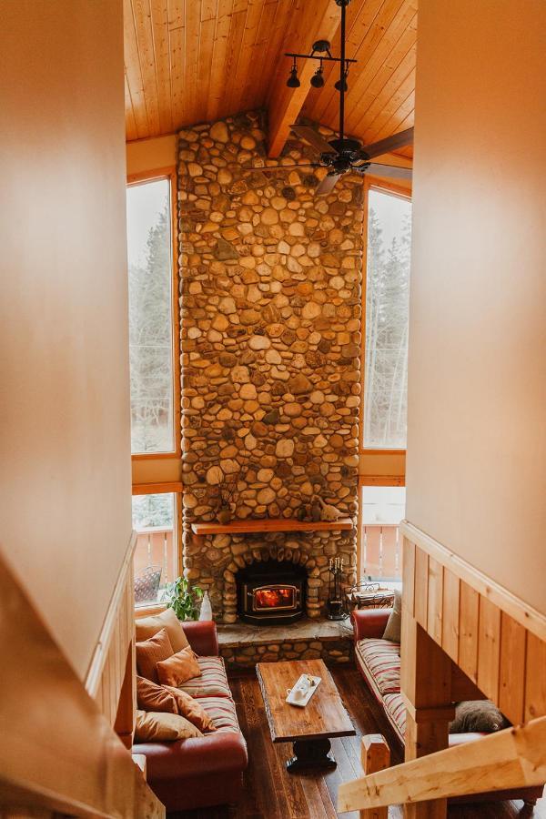 Ambleside Lodge Bed & Breakfast Canmore Exterior foto